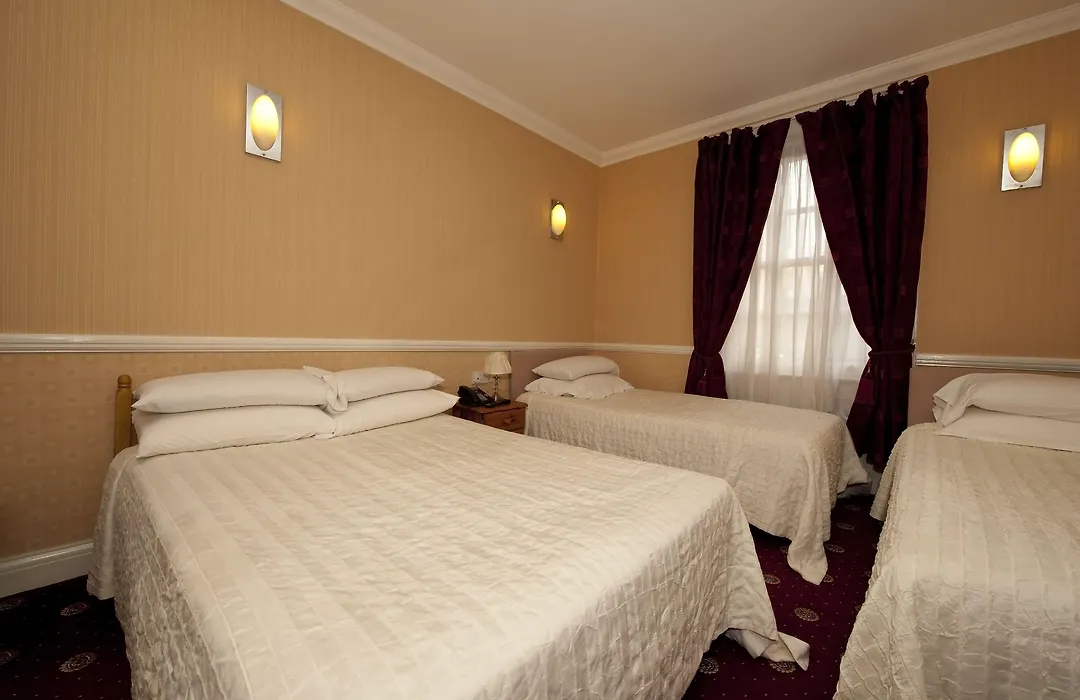 Balmoral House Hotel-1